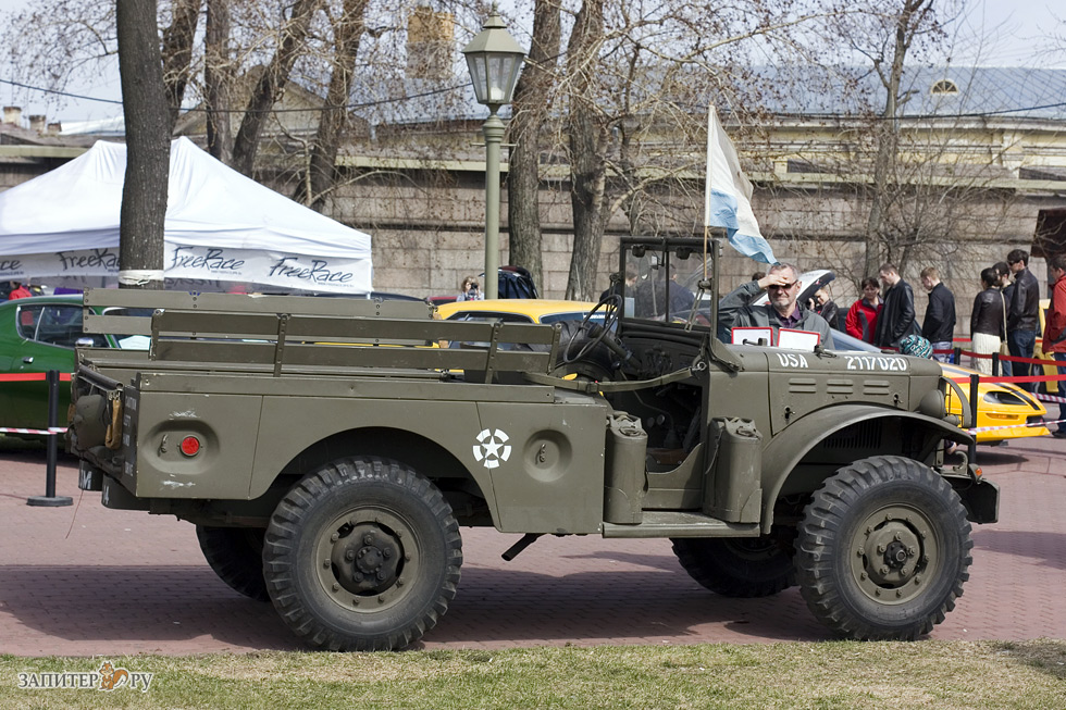 АвтоВернисаж Петропавловская крепость Санкт-Петербург май 2013