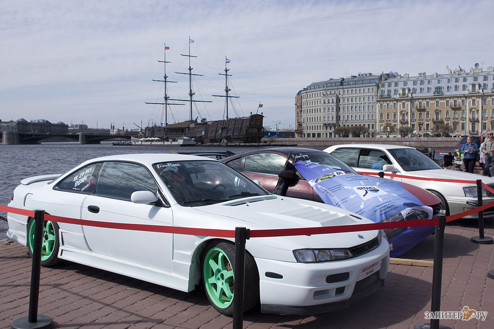 АвтоВернисаж Петропавловская крепость Санкт-Петербург май 2013