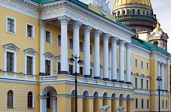 гостиница Four Seasons Lion Palace
